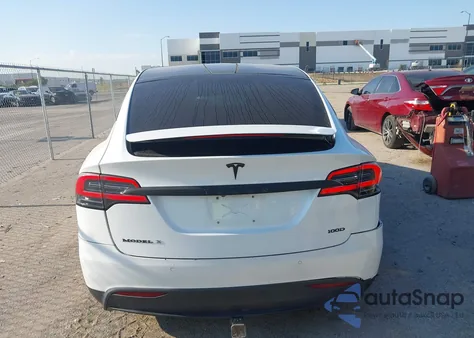 2017 Tesla Model X 100D/75D/90D from USA, damaged, VIN 5YJXCAE2XHF073508